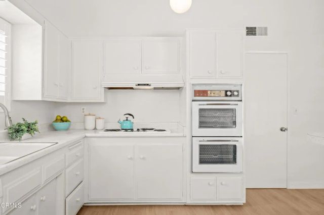 5778 Valerie Avenue, Los Angeles, CA 91367
