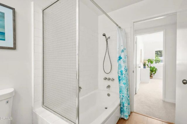 5778 Valerie Avenue, Los Angeles, CA 91367