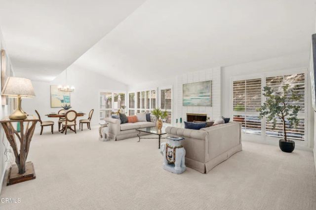 5778 Valerie Avenue, Los Angeles, CA 91367