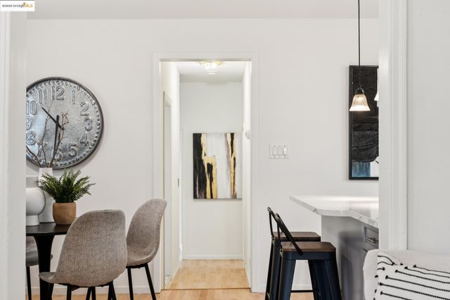 1420 E 33rd St, Oakland, CA 94602