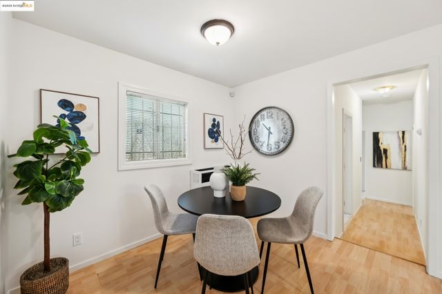 1420 E 33rd St, Oakland, CA 94602