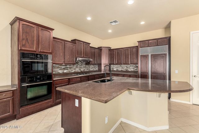 18322 W SWEET ACACIA Drive, Goodyear, AZ 85338