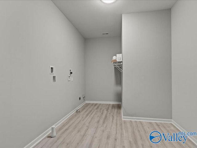 3012 Triana Blvd, Huntsville, AL 35805