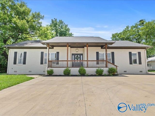 3012 Triana Blvd, Huntsville, AL 35805