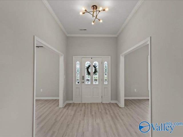 3012 Triana Blvd, Huntsville, AL 35805