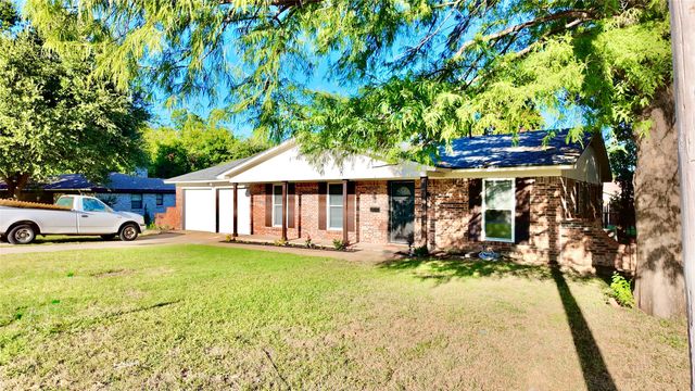 5705 Waits Avenue, Fort Worth, TX 76133