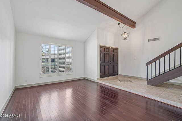 4662 E GRANDVIEW Road, Phoenix, AZ 85032