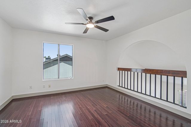 4662 E GRANDVIEW Road, Phoenix, AZ 85032