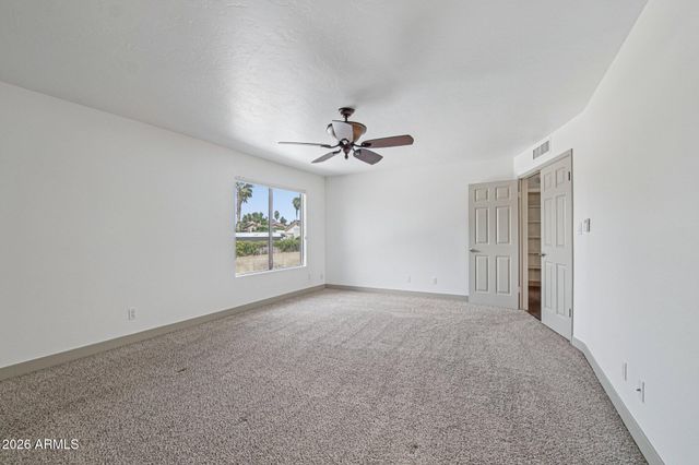 4662 E GRANDVIEW Road, Phoenix, AZ 85032