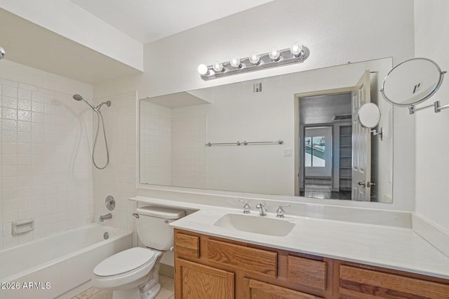 4662 E GRANDVIEW Road, Phoenix, AZ 85032