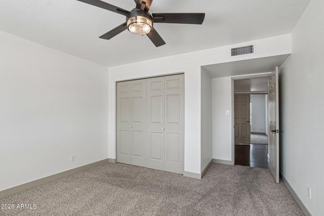 4662 E GRANDVIEW Road, Phoenix, AZ 85032