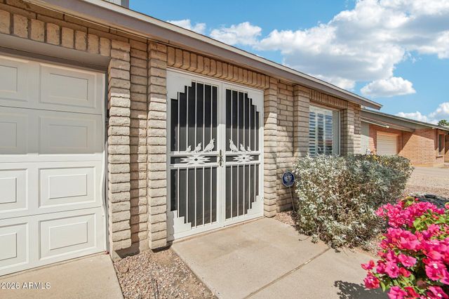 4662 E GRANDVIEW Road, Phoenix, AZ 85032