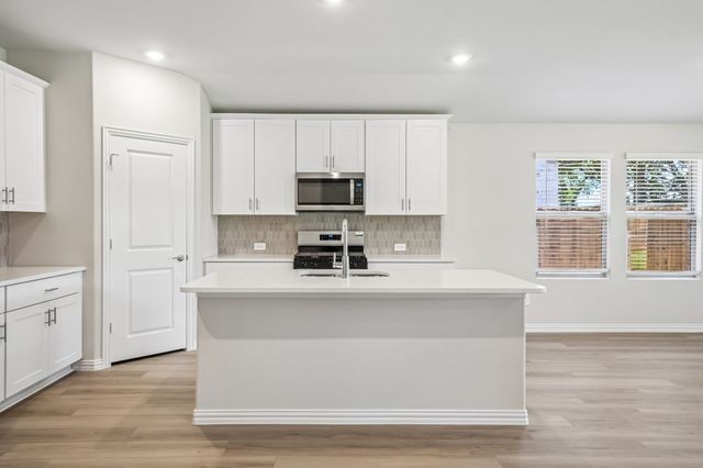 2208 Nicole Drive, Denton, TX 76208
