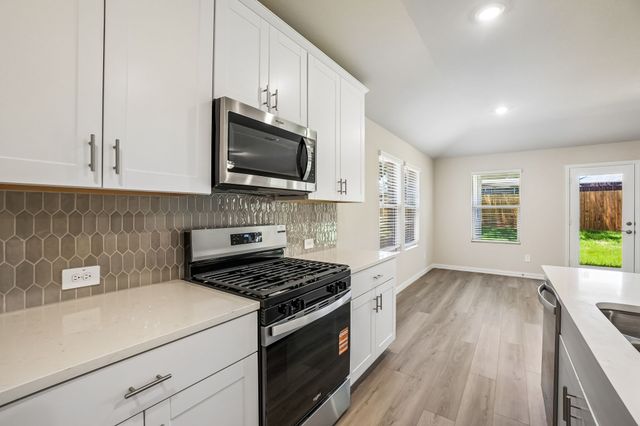 2208 Nicole Drive, Denton, TX 76208