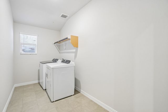 2208 Nicole Drive, Denton, TX 76208