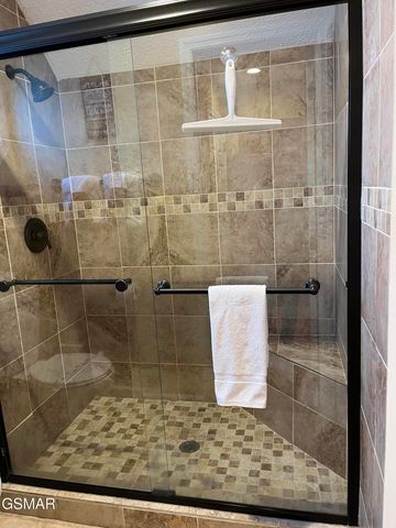 3512 Brook Stone Way, Pigeon Forge, TN 37863