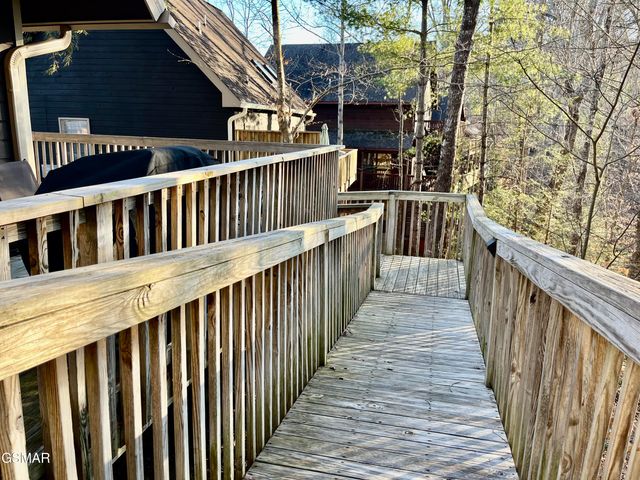 3512 Brook Stone Way, Pigeon Forge, TN 37863