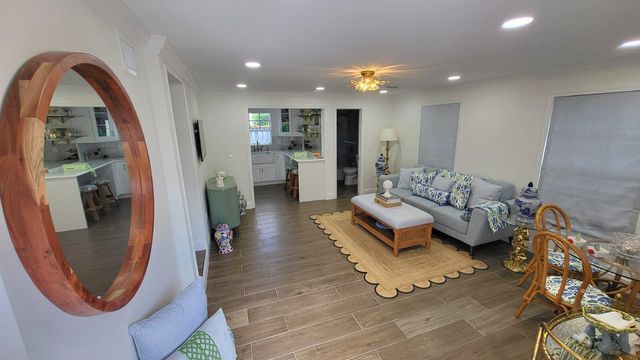 515 52ND Street, West Palm Beach, FL 33407