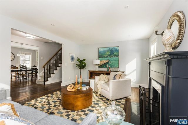 17 Glen Ridge Parkway, Bloomfield, NJ 07003