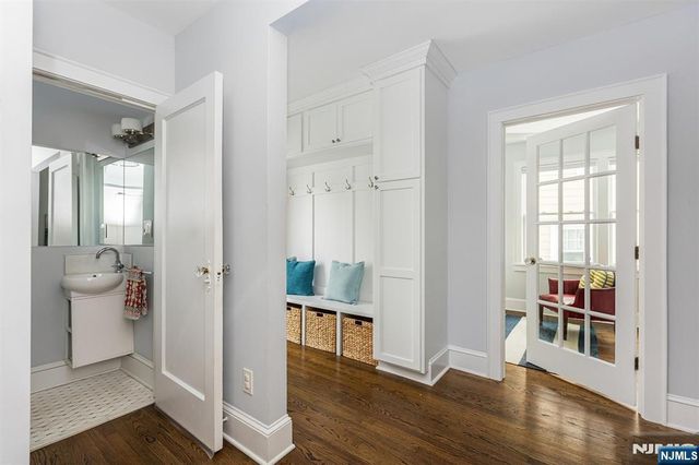 17 Glen Ridge Parkway, Bloomfield, NJ 07003