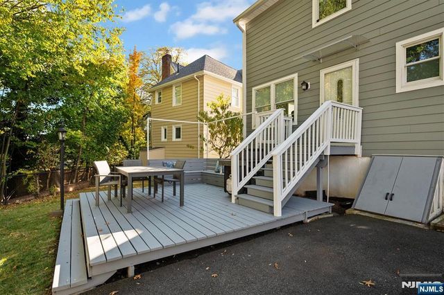 17 Glen Ridge Parkway, Bloomfield, NJ 07003