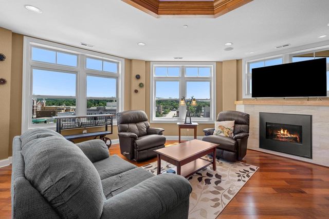 330 N THIRD STREET #Palladian Condos uni, Wausau, WI 54403