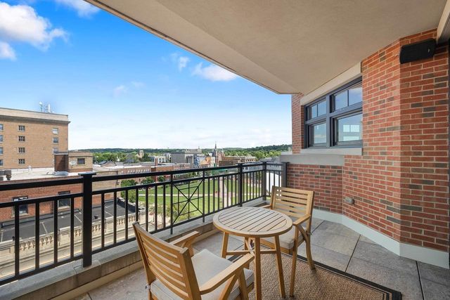 330 N THIRD STREET #Palladian Condos uni, Wausau, WI 54403