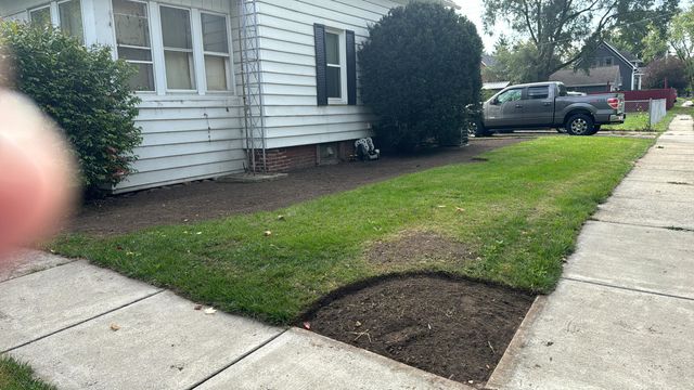 602 Plain, La Porte, IN 46350