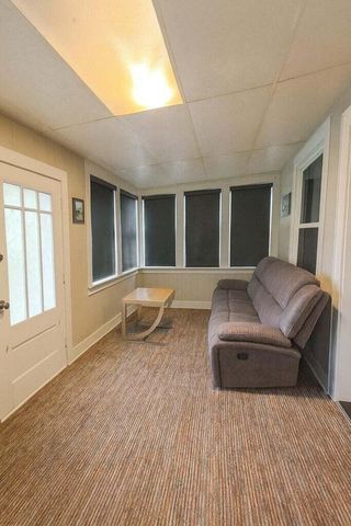 602 Plain, La Porte, IN 46350