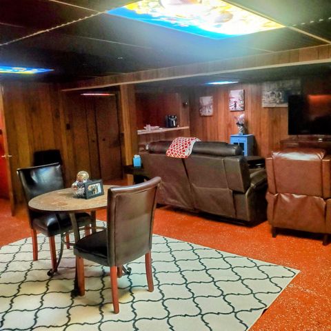 30601 Taylor Street, St Clair Shores, MI 48082