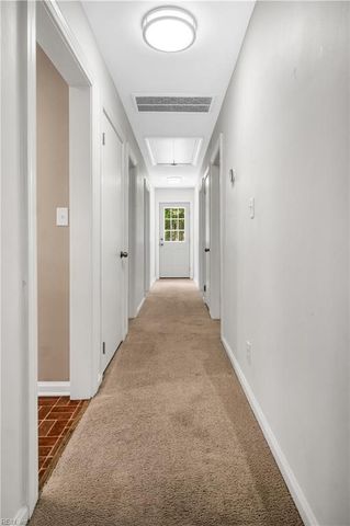 113 Glovers CT, Chesapeake, VA 23322