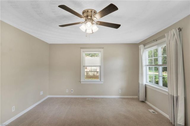 113 Glovers CT, Chesapeake, VA 23322
