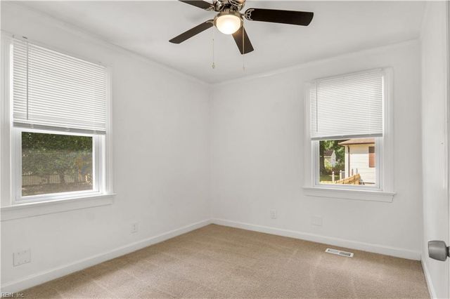 113 Glovers CT, Chesapeake, VA 23322
