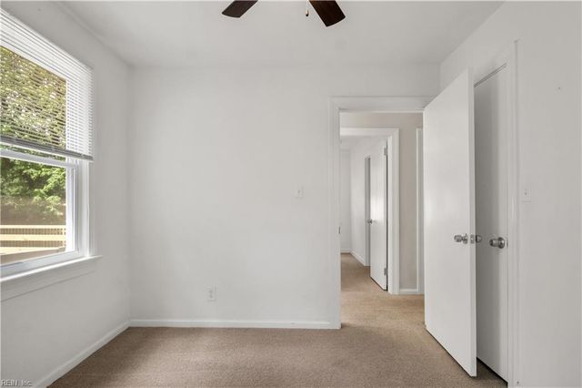 113 Glovers CT, Chesapeake, VA 23322