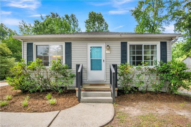 113 Glovers CT, Chesapeake, VA 23322