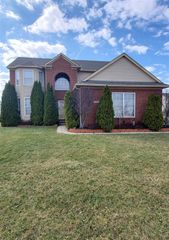 6388 Sadie Lane, Van Buren Twp, MI 48111