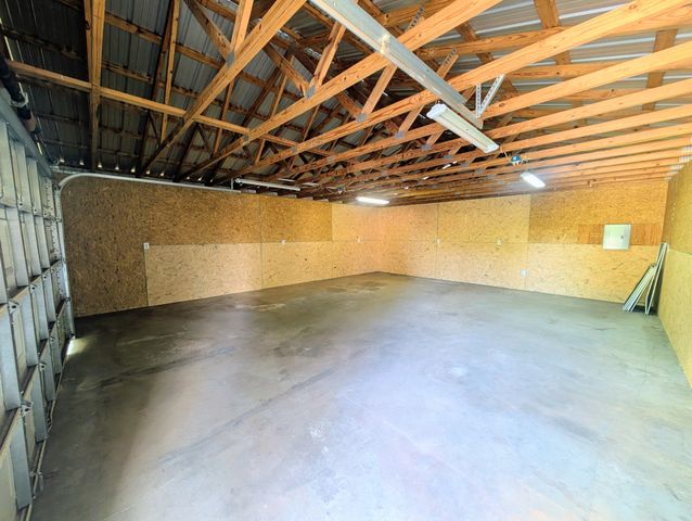 48 Andy Hillis Rd, Mcminnville, TN 37110
