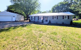 48 Andy Hillis Rd, Mcminnville, TN 37110