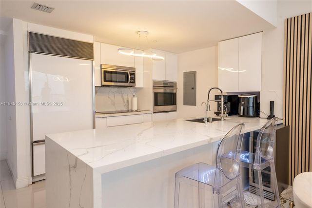 465 Brickell av 4705, Miami, FL 33131