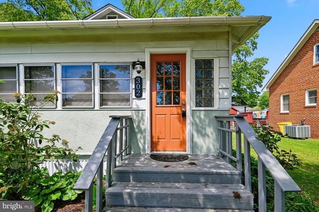 302 LINDEN AVE, Edgewater, MD 21037