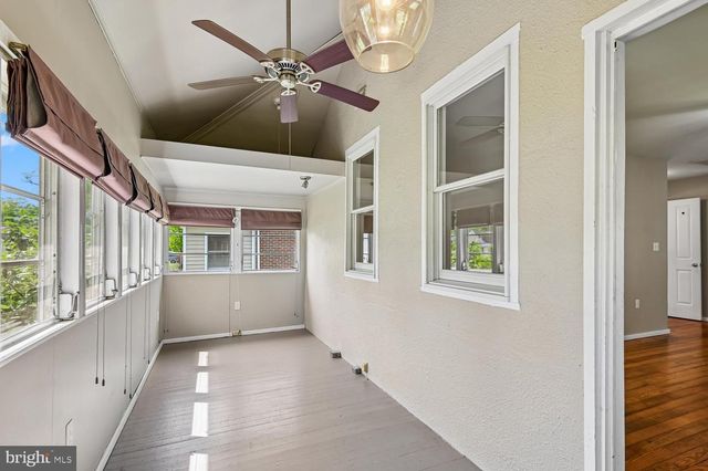 302 LINDEN AVE, Edgewater, MD 21037