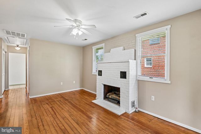 302 LINDEN AVE, Edgewater, MD 21037