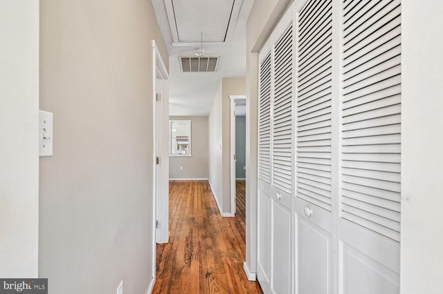 302 LINDEN AVE, Edgewater, MD 21037