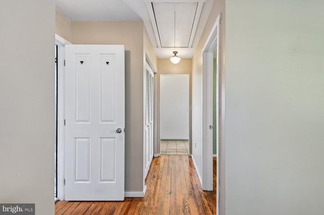 302 LINDEN AVE, Edgewater, MD 21037