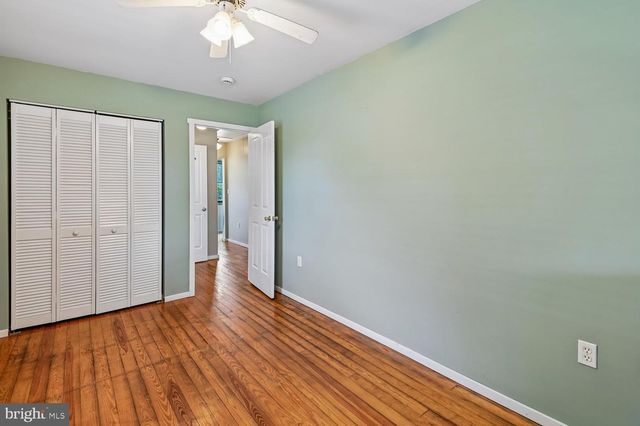 302 LINDEN AVE, Edgewater, MD 21037