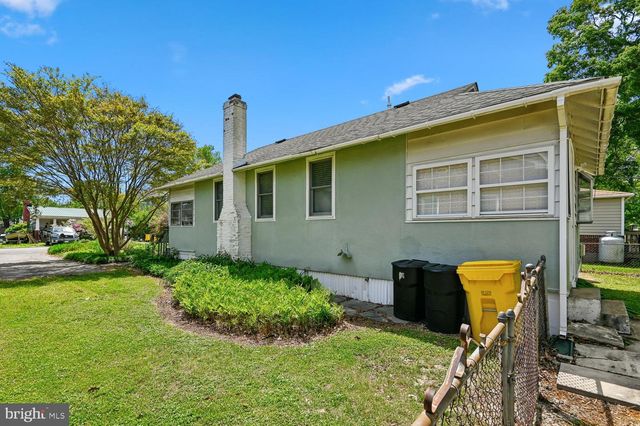 302 LINDEN AVE, Edgewater, MD 21037