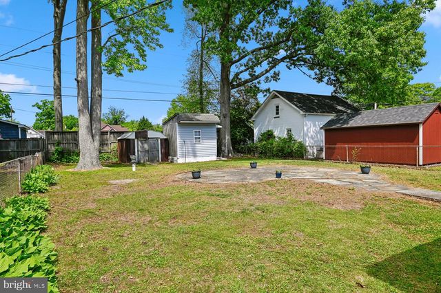 302 LINDEN AVE, Edgewater, MD 21037