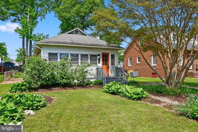 302 LINDEN AVE, Edgewater, MD 21037