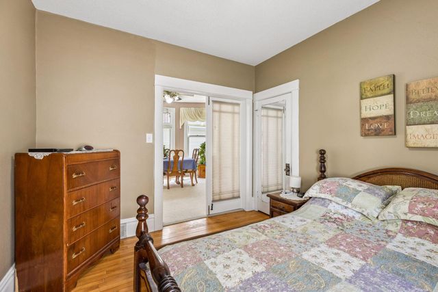 430 Arbor Street, Saint Paul, MN 55102