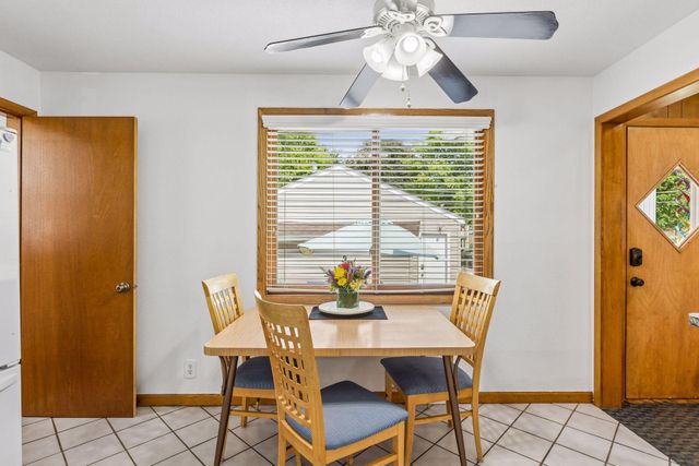 430 Arbor Street, Saint Paul, MN 55102